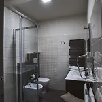 Ξενοδοχείο Limax Acis La Morra