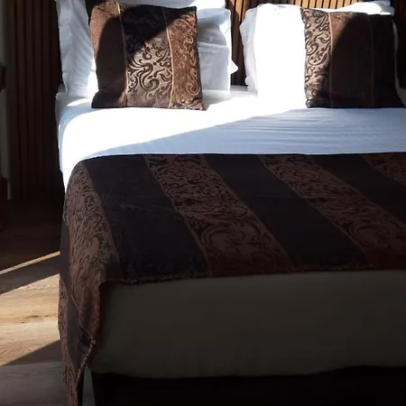 Hotel Limax Acis
