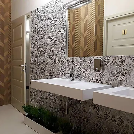 Limax Acis Hotel 4*