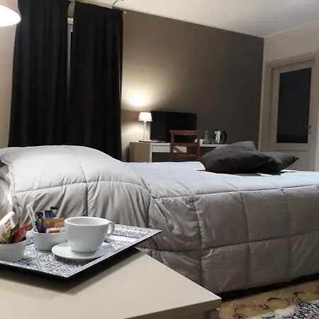 Hotel Limax Acis